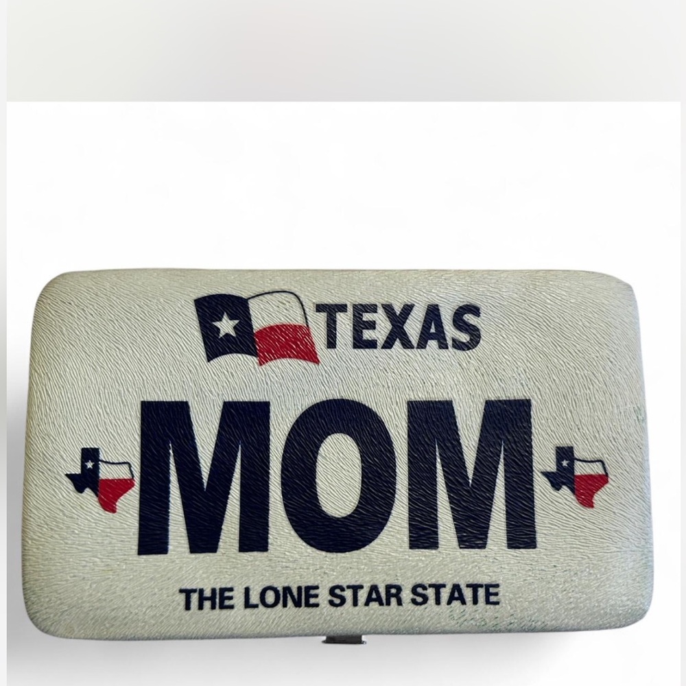Country Road "Texas Mom" clutch wallet.